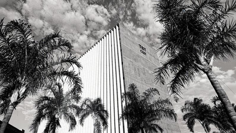Ministros do TST têm acesso a sala VIP e veículos de luxo com auxílios altos
