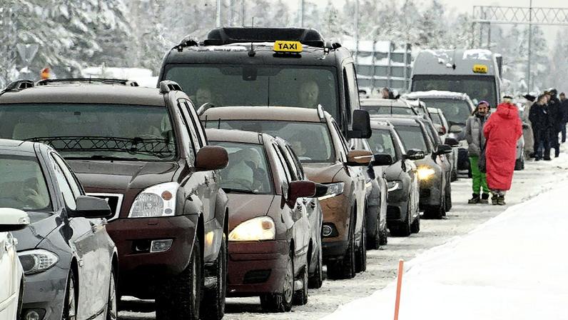 Consumidores chineses reconsideram carros a combustão devido a largura dos elétricos
