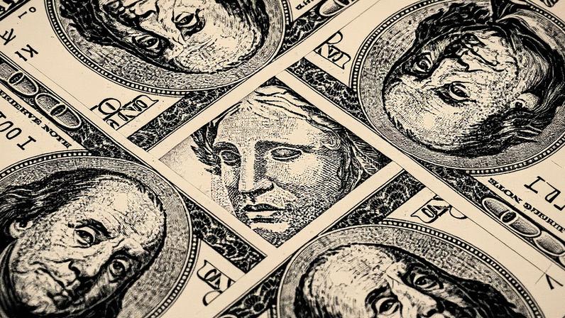 Dólar sobe 0,27% com expectativa de pacote de alívio para tarifas no mercado