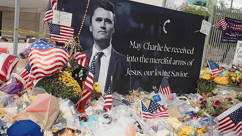 Serviço memorial de Charlie Kirk será realizado em estádio no Arizona