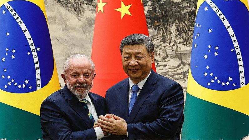 Lula e presidente da China discutem tarifas de Trump e exportação de frango Lula e presidente da China discutem tarifas de Trump e exportação de frango