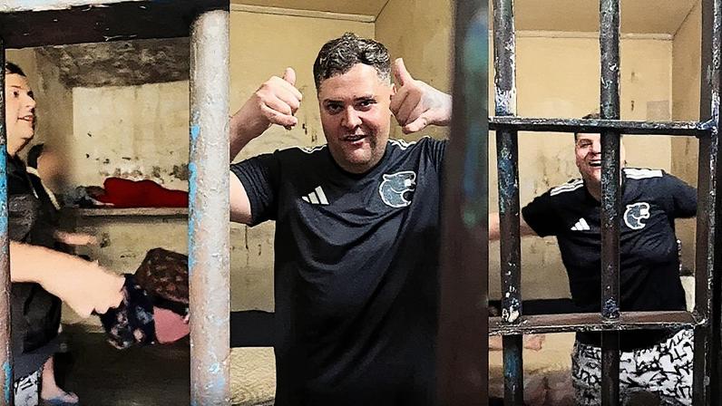 Mauricio 'Maumau' é liberado após pagar fiança de R$ 151 mil por posse de arma